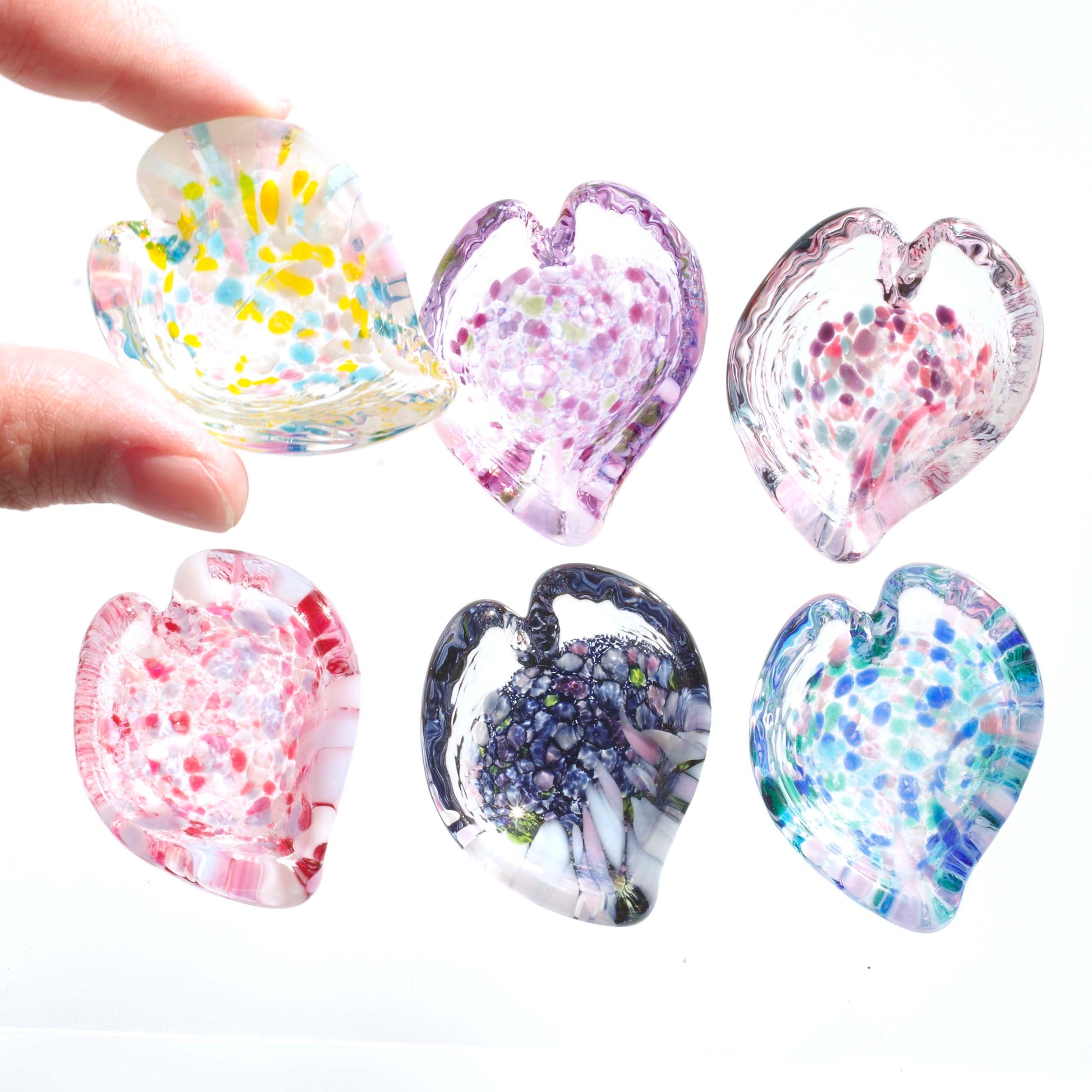 江戸硝子‐桜‐花びら型‐箸置き-かわいい